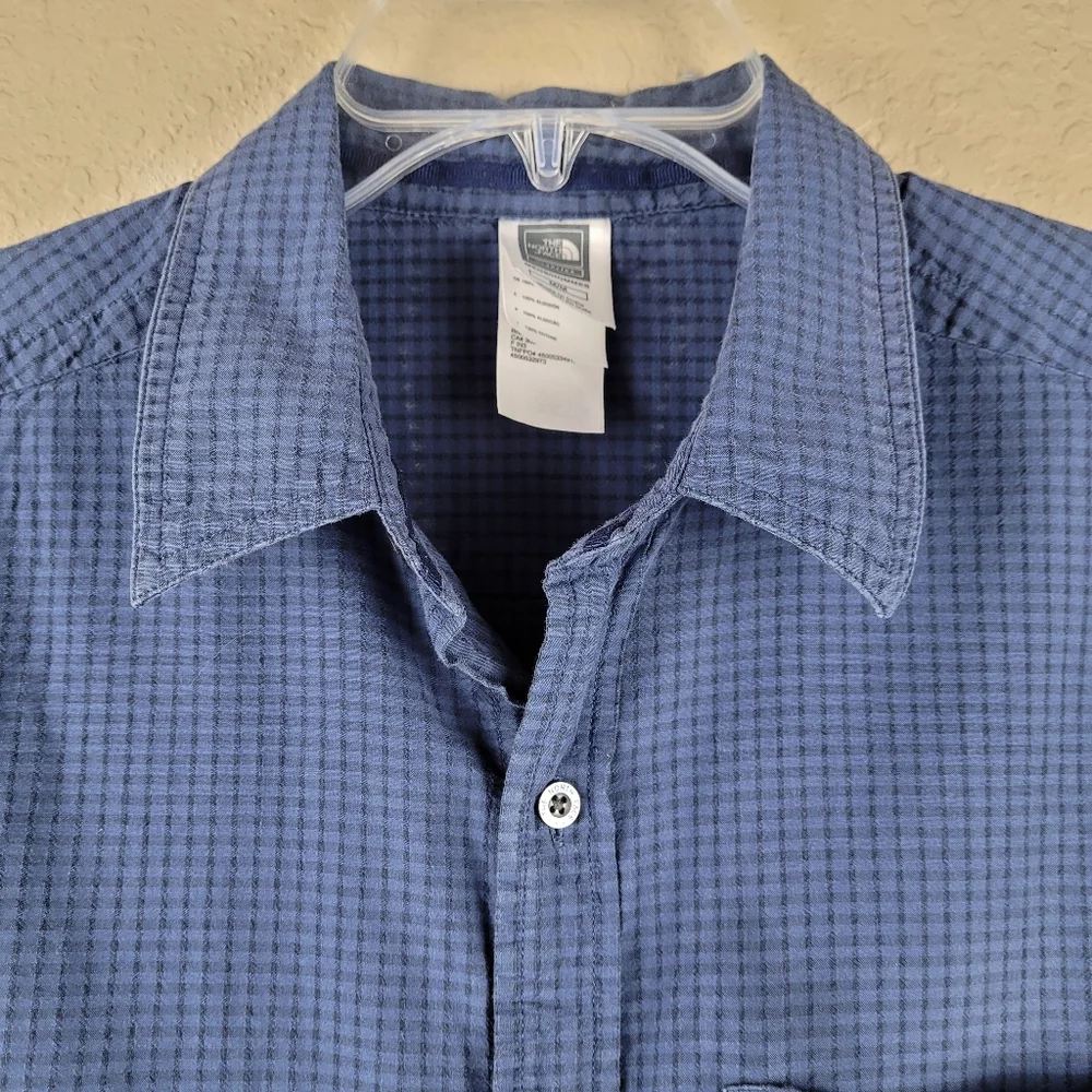 The North Face Shirt Men‎ M Blue/Black Micro-Ginham Short Sleeve Button Up
